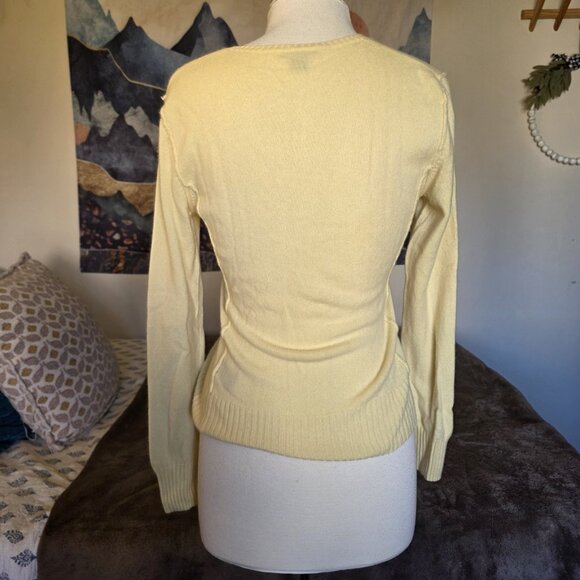 Prive Cashmere Sweater Womens Medium Butter Yellow V-Neck Lightweight Knit - Picture 5 of 13